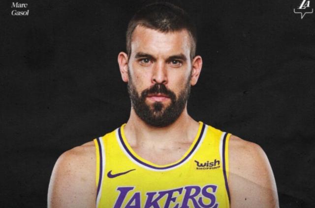 与湖人不欢而散 小加生涯未完待续 佩总欲补侧翼